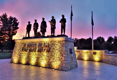 Soldier statues at a veterans memorial