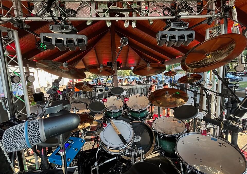 Live Music – Another Fine Mess