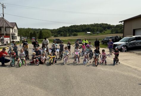 A picture of kids on bikes.